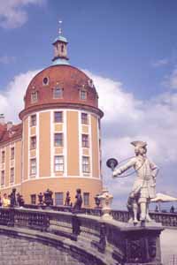 Figur am Schloss